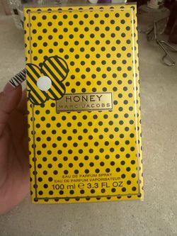 marc jacob’s honey perfume