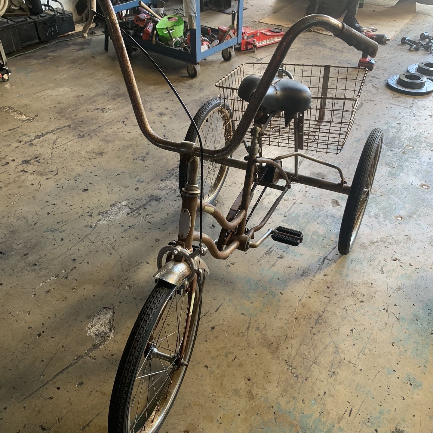 Schwinn 3 Wheel Bicycle for Sale in Miami, FL - OfferUp