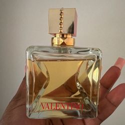 Valentino Voce Viva Eau de Parfum
