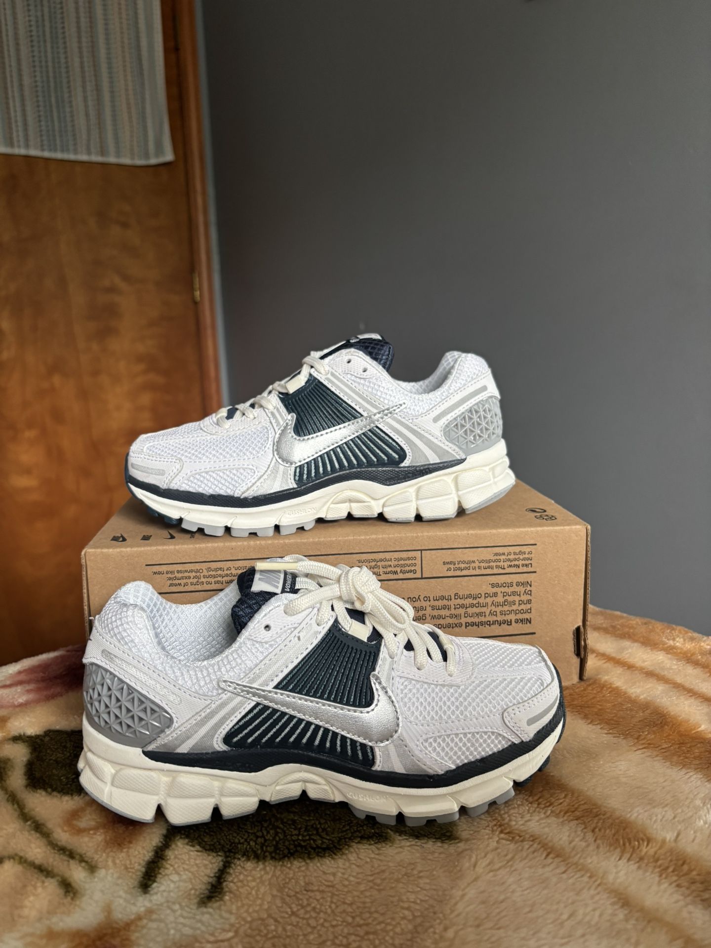 Nike Vomero 5