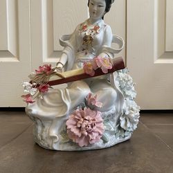 Japanese Porcelain Figures