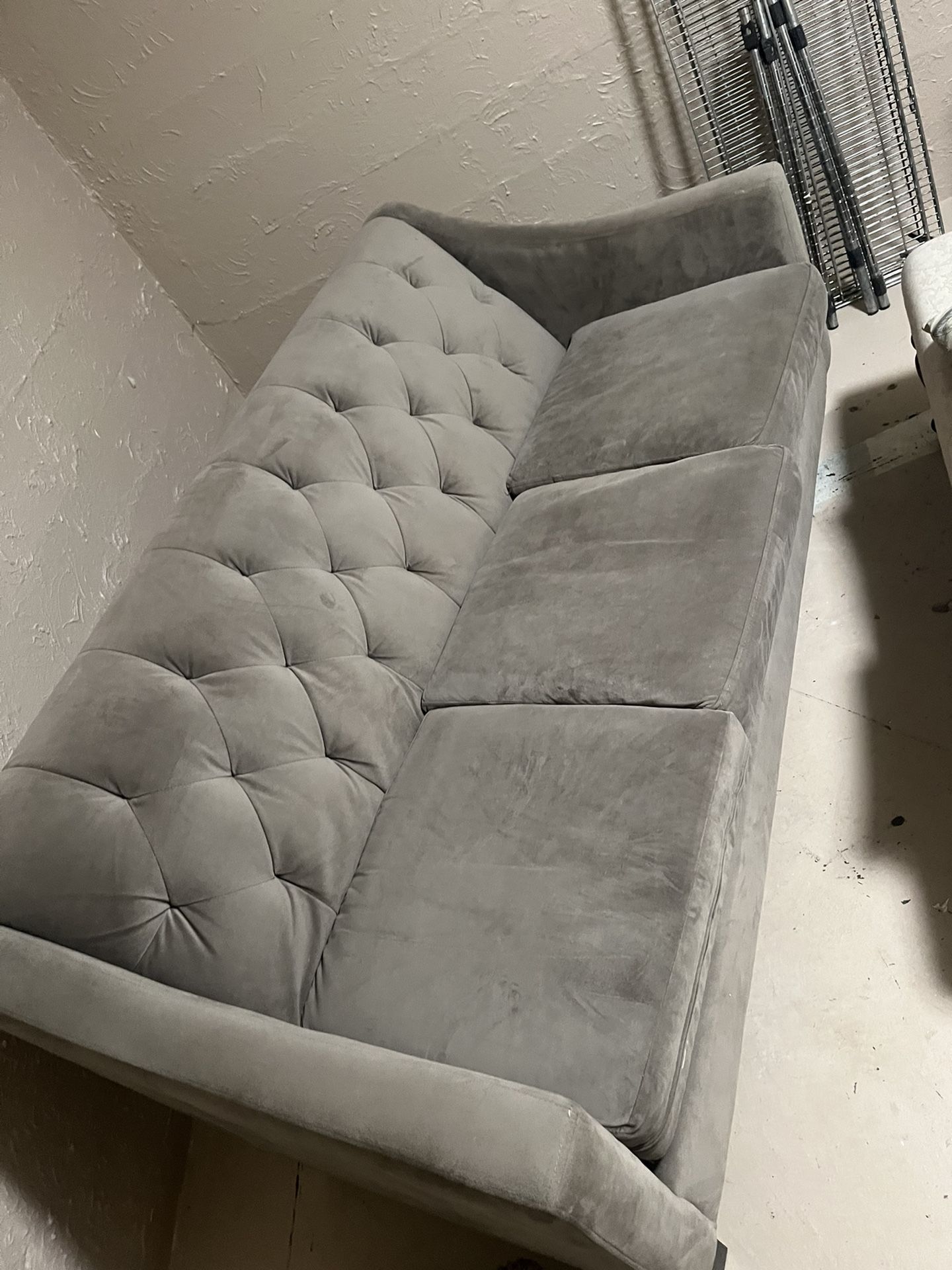 Martha Stewart Grey Couch Macys for Sale in Portland, OR OfferUp
