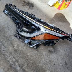 Toyota Corolla Headlight 2023 Left Side OEM 