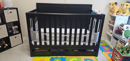 Baby crib