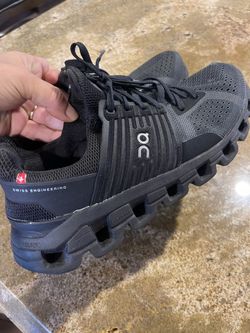 On Cloud Women Shoes 