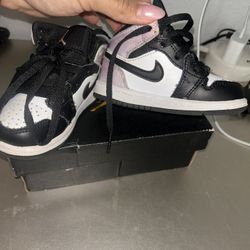 Baby Nike Jordan  Shoes 