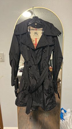 BURBERRY  coat