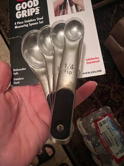 New OXO Stainless Steel 4 piece Measuring Spoons