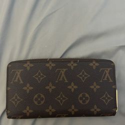 Louis Vuitton Women’s Wallet