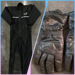 Vintage Harley Davidson PVC Rain Coveralls And Gore-tex Leather Gloves