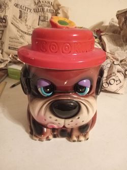 Cookie jar