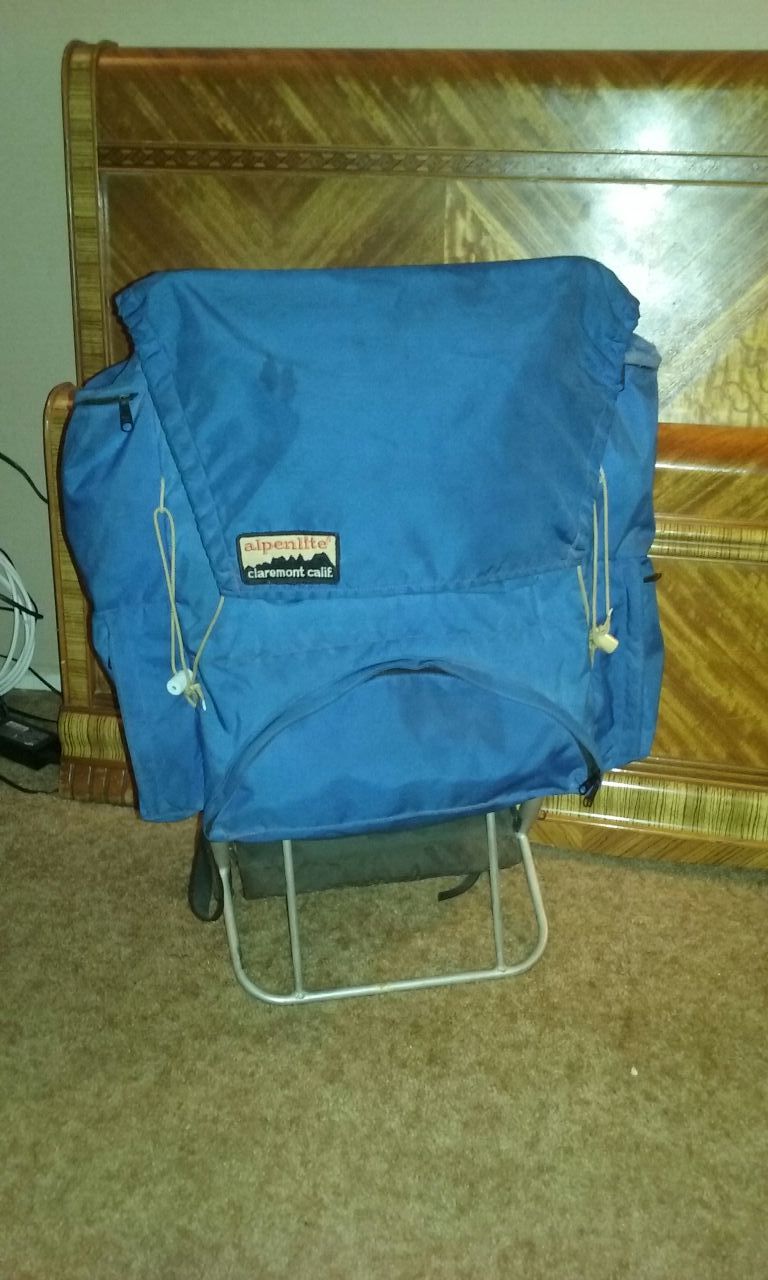 Vintage Early 1980's  ALPENLITE ALUMINUM EXTERNAL FRAME PACK