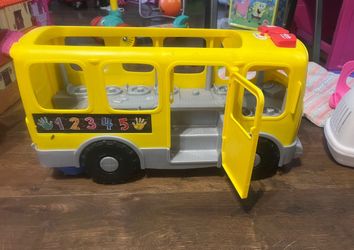 Fisher Price Bus