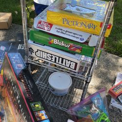 Kids Games.. Battleship, Pictionary, Blinks, Snap Circuits, Puzzles