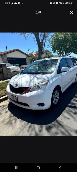 2013 Toyota Sienna