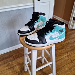 Retro 1's