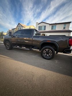 2020 GMC Sierra 2500 AT4 HD