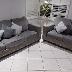 Gray 2-pc Sofa & Love Seat