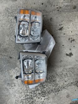 Second Gen Silverado/ Third Gen Sierra Headlights