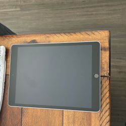 Apple iPad 10.2” 9th generation 64GB WiFi Only