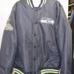 Brand New Reversible Men’s Seahawks Jacket Medium