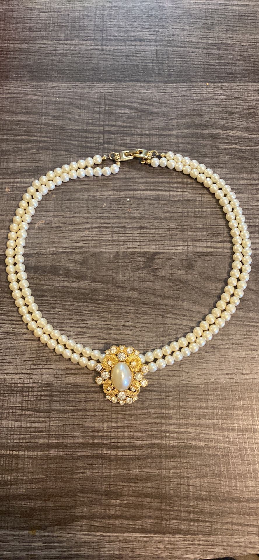 Choker Necklace