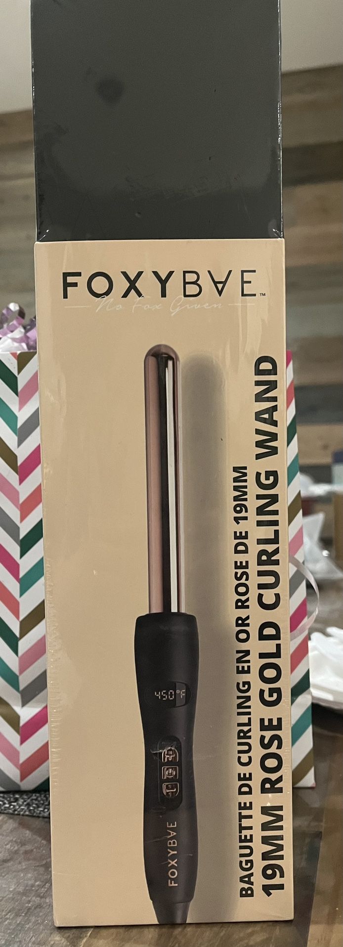 FoxyBae 19mm Rose Gold Curling Wand for Sale in La Mirada, CA - OfferUp