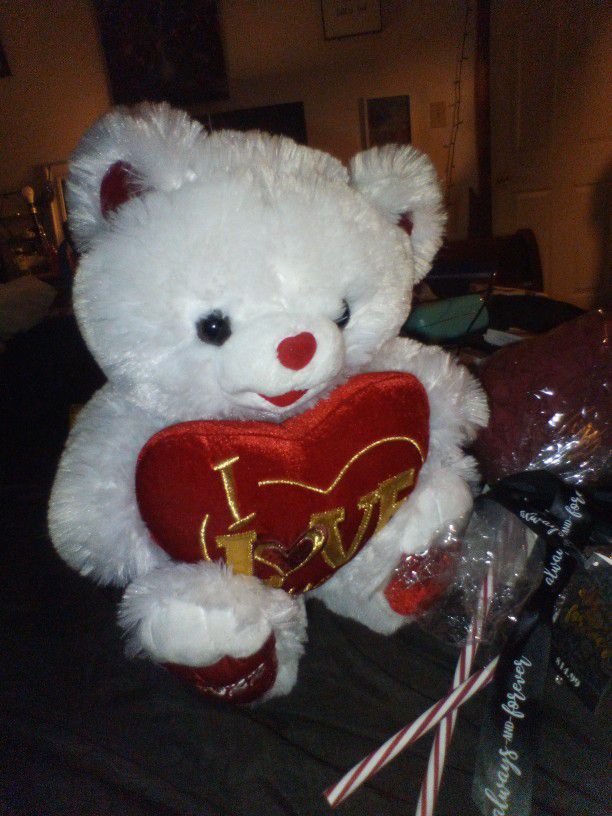 Teddy Bear With Two Long Stem Roses Hearts