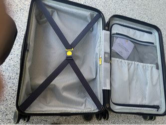 Delsey Paris Carry On 20 inch