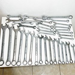 Set De 35 Llaves Usadas Para Mecanicos 