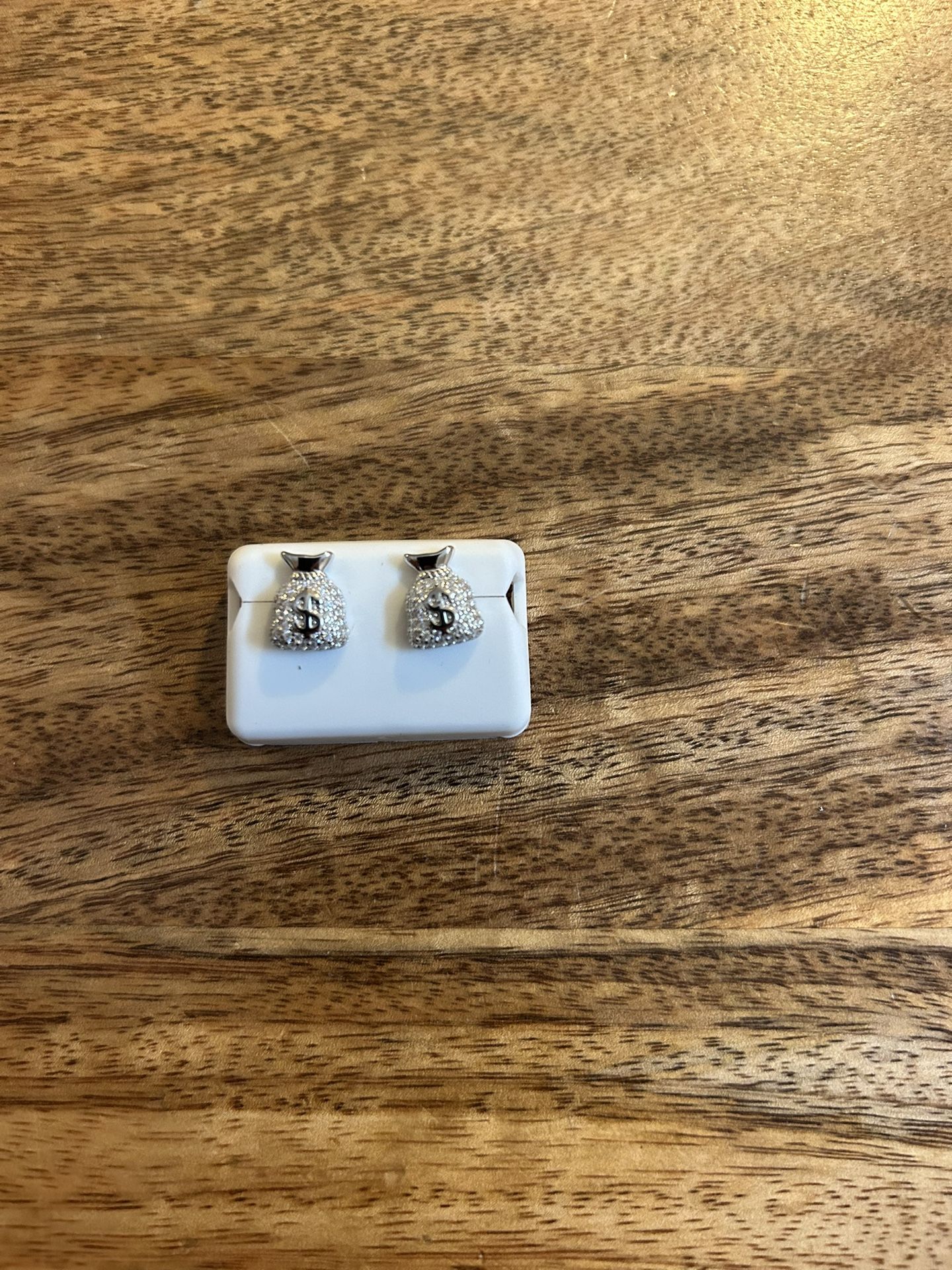 Vvs Money Bag Earrings