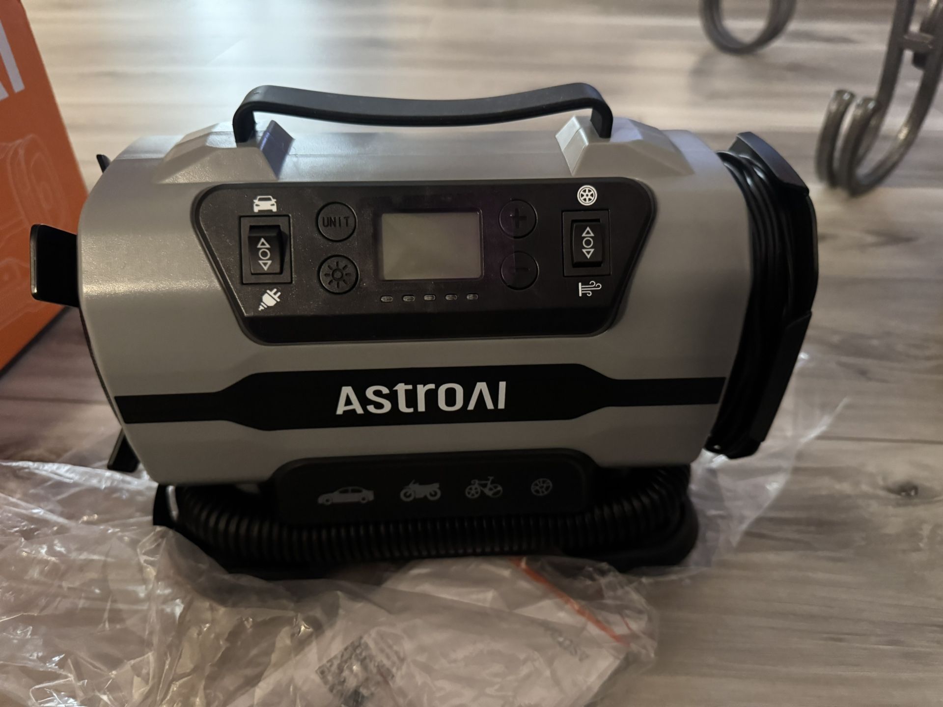 AstroAl Tire Inflator Portable Air Xompressor Pump 150PSI