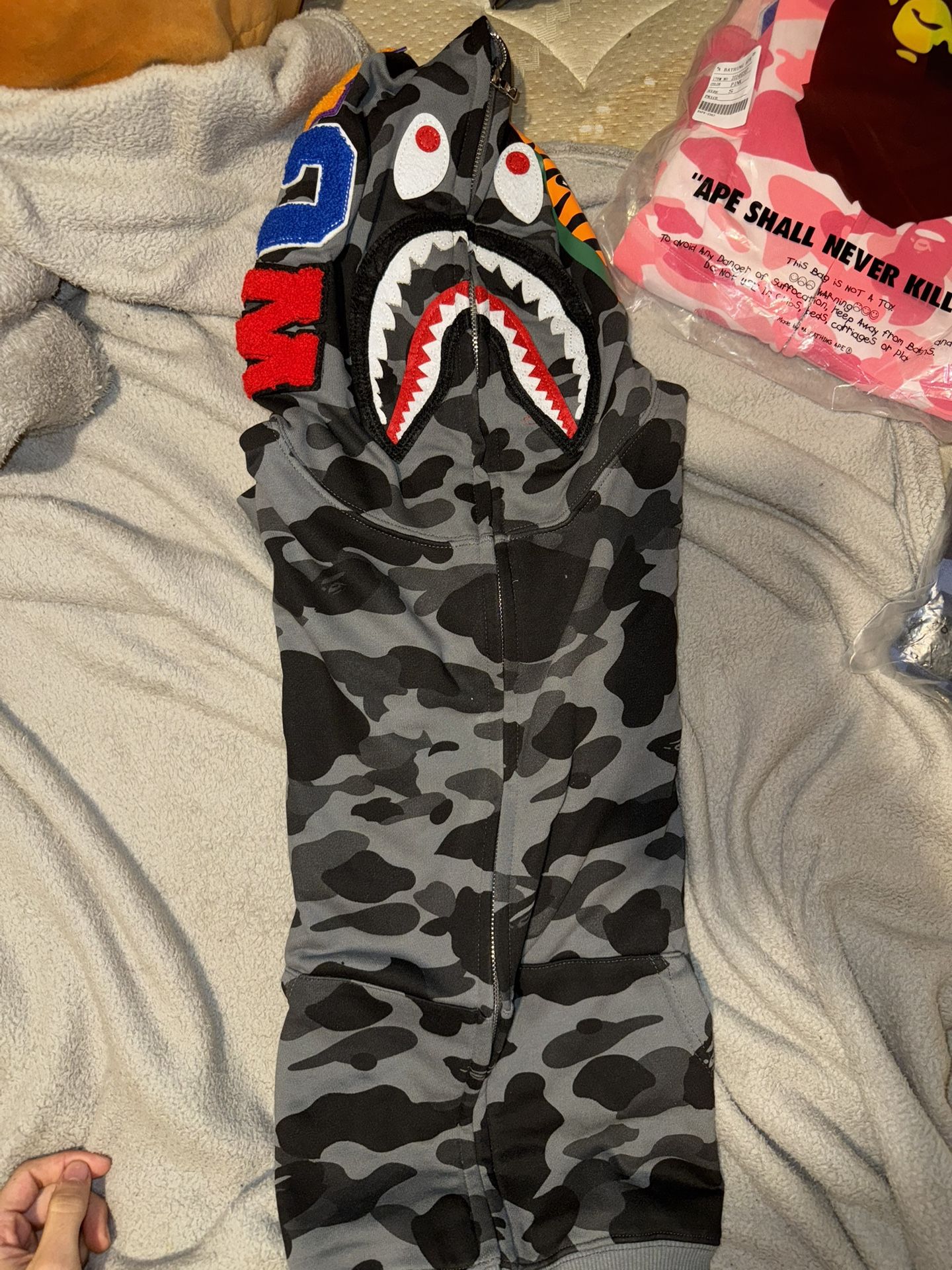 Zip-Up Bapesta Hoodie
