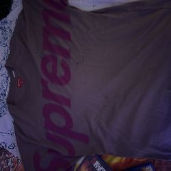 Supreme purple logo Shirt