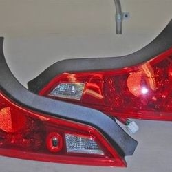 G37s Coupe Oem Tail Lights 