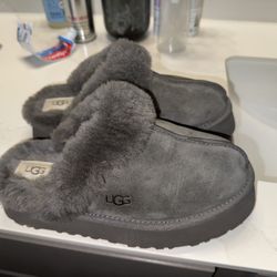 Ugg Disquette Slippers Size 8 Women’s 