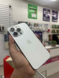 IPhone 13 Pro 128GB UNLOCKED 