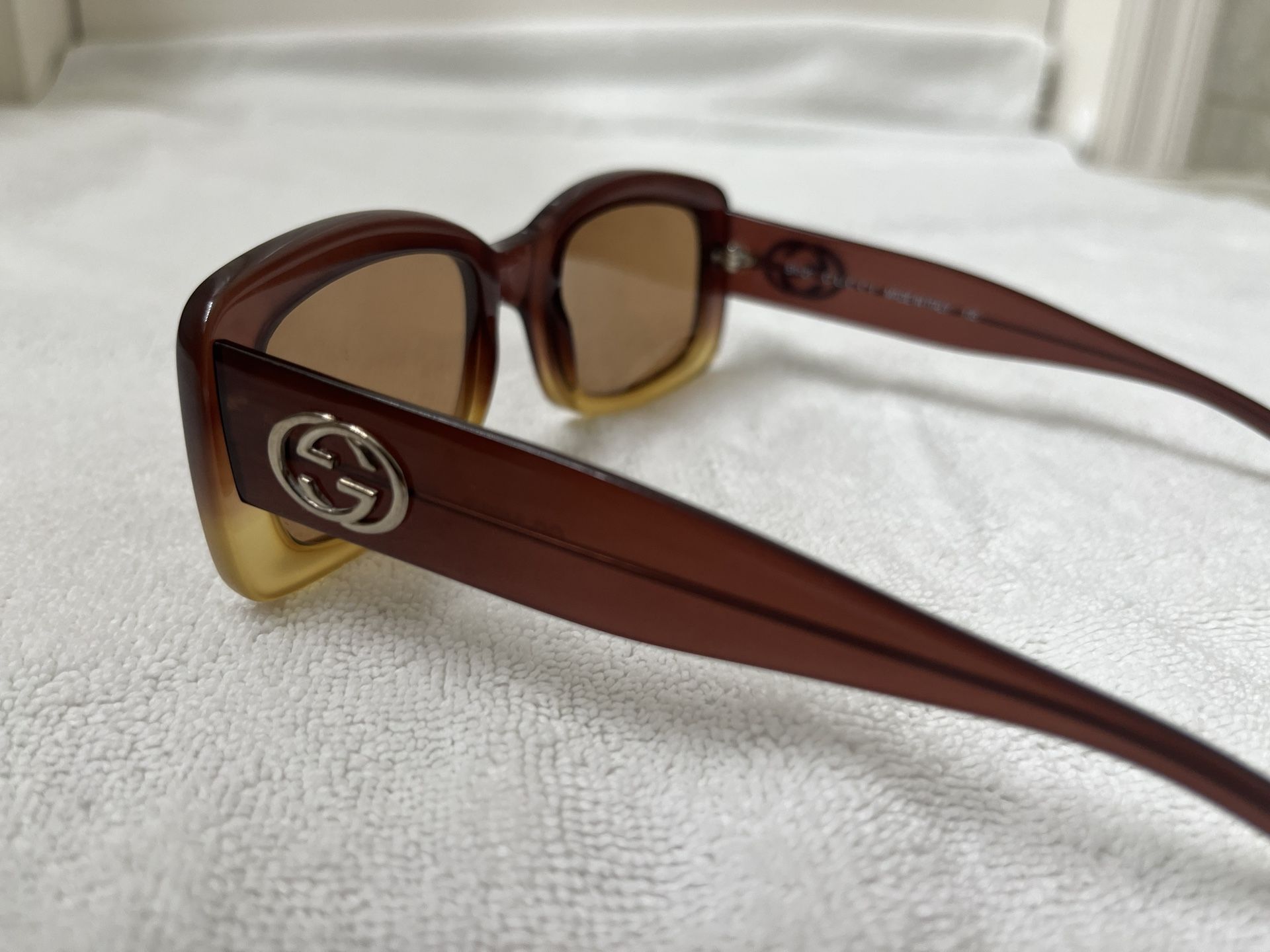 Authentic ⚜️Gucci ⚜️Square Frame  Sunglasses ? GG 2407/S 3BK  Gradient Brown Gucci Brown Gradient Square Sunglasses GG 2407/S 3BK Vintage main image 2