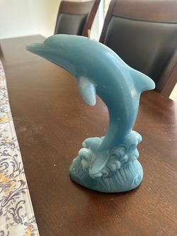 Dolphin candle