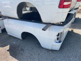 2019-2025 RAM 2500 beds 8ft