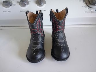 Kids Size 6 Boots