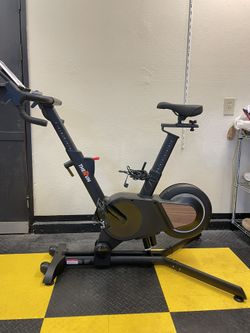 Stationary Bike Unused