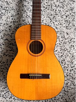 Vintage Goya G‑10 Classical Guitar (Made in Sweden)