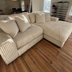 Brand new sectional in box. Limited supply. Cash and finance options available $39 down. 