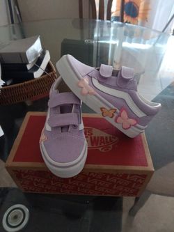 Little Girl Vans