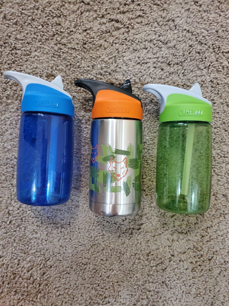Camelbak kids water bottles