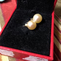 10 mm culture pearls with gold post • jewelry.