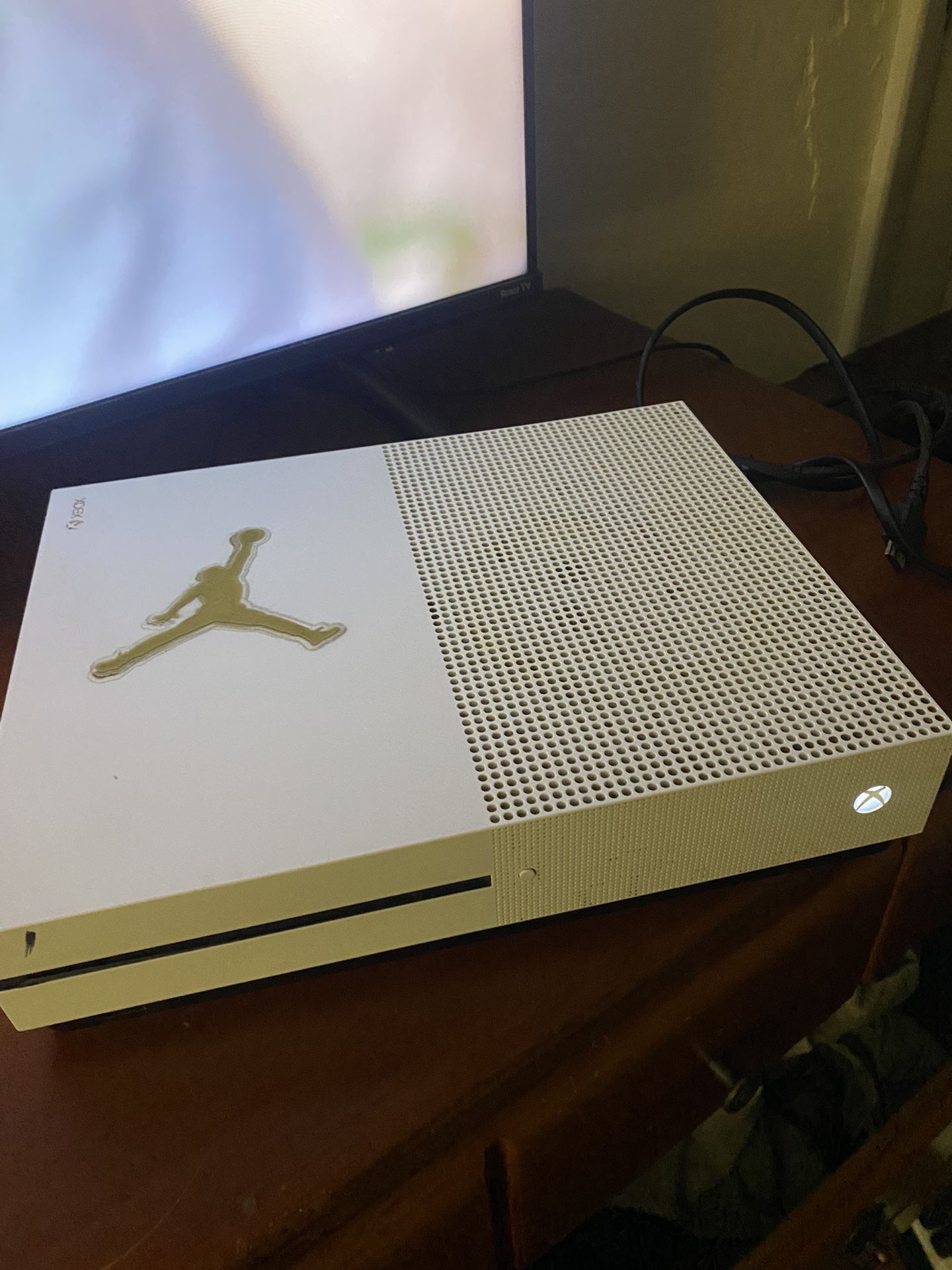 Xbox One S 