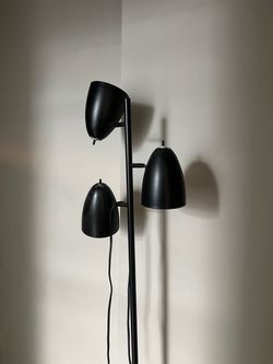 Floor lamp 3 bulbs