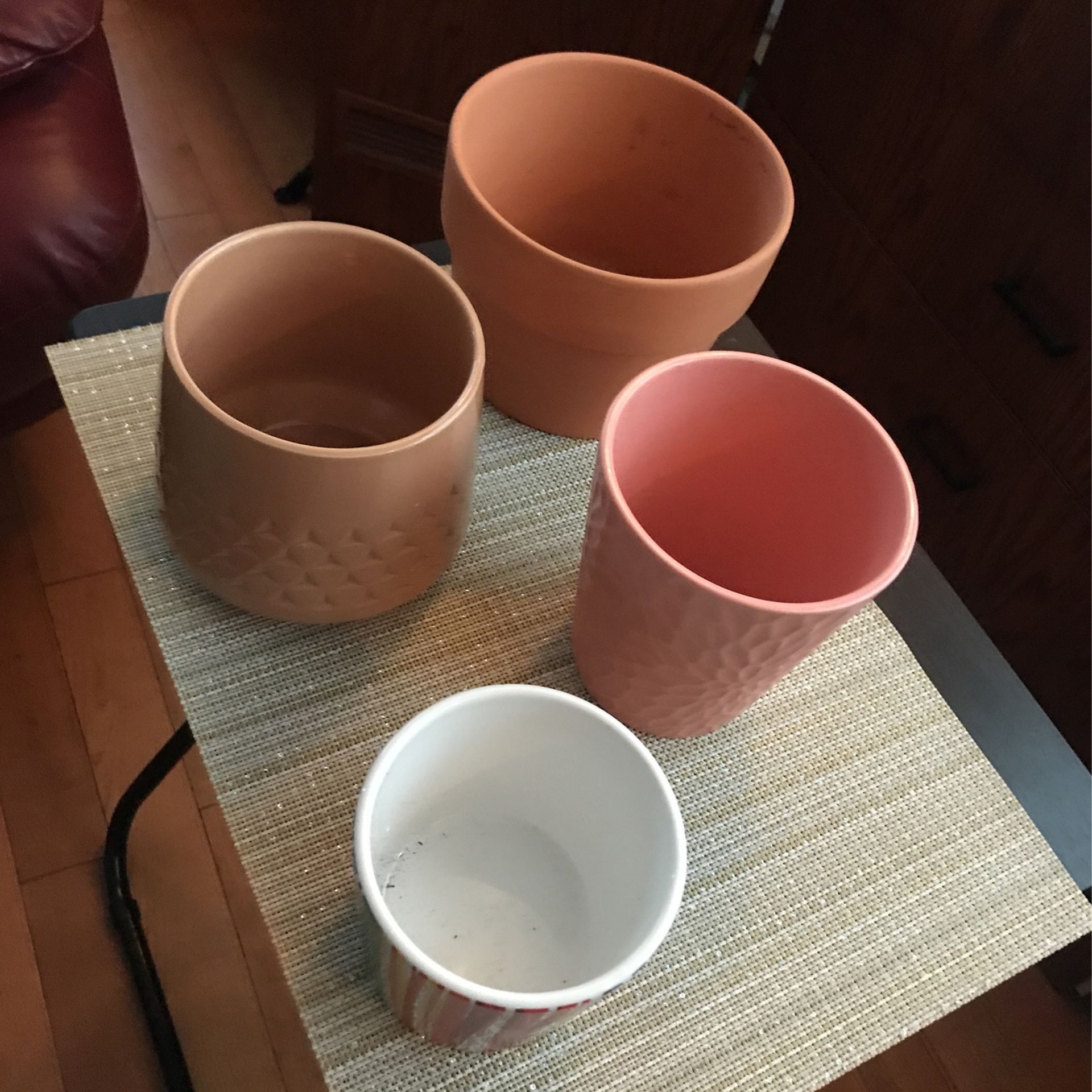 Four Flowers Pots